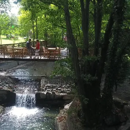 Feel & Live Restaurant Sapanca Ξενοδοχείο
