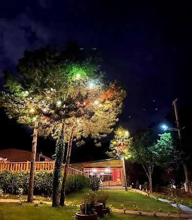 Feel & Live Restaurant Sapanca מלון